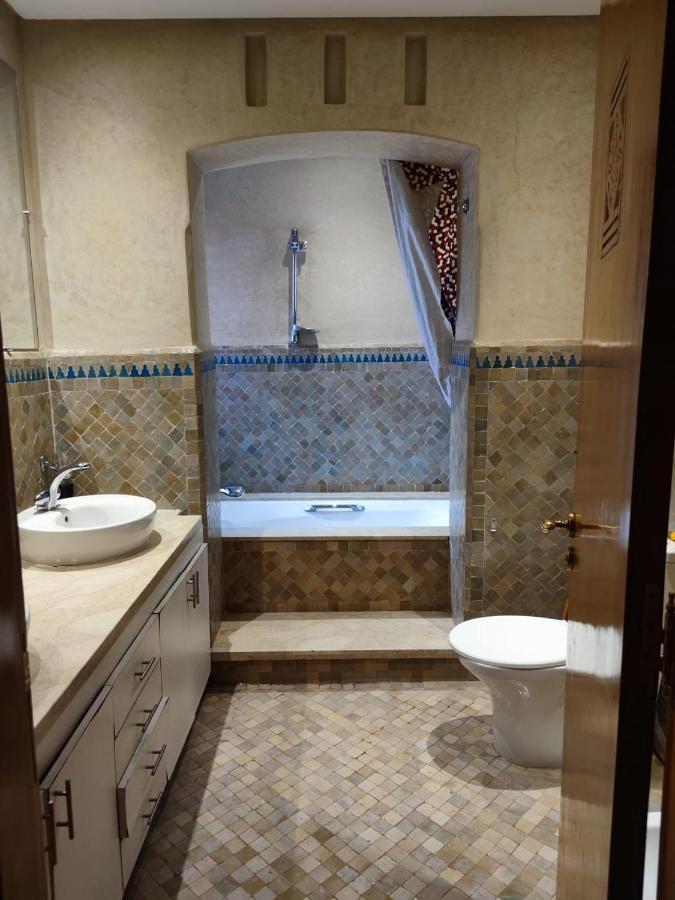 Bel Dans Une Résidence Fermée Avec Piscine * Marrakesh